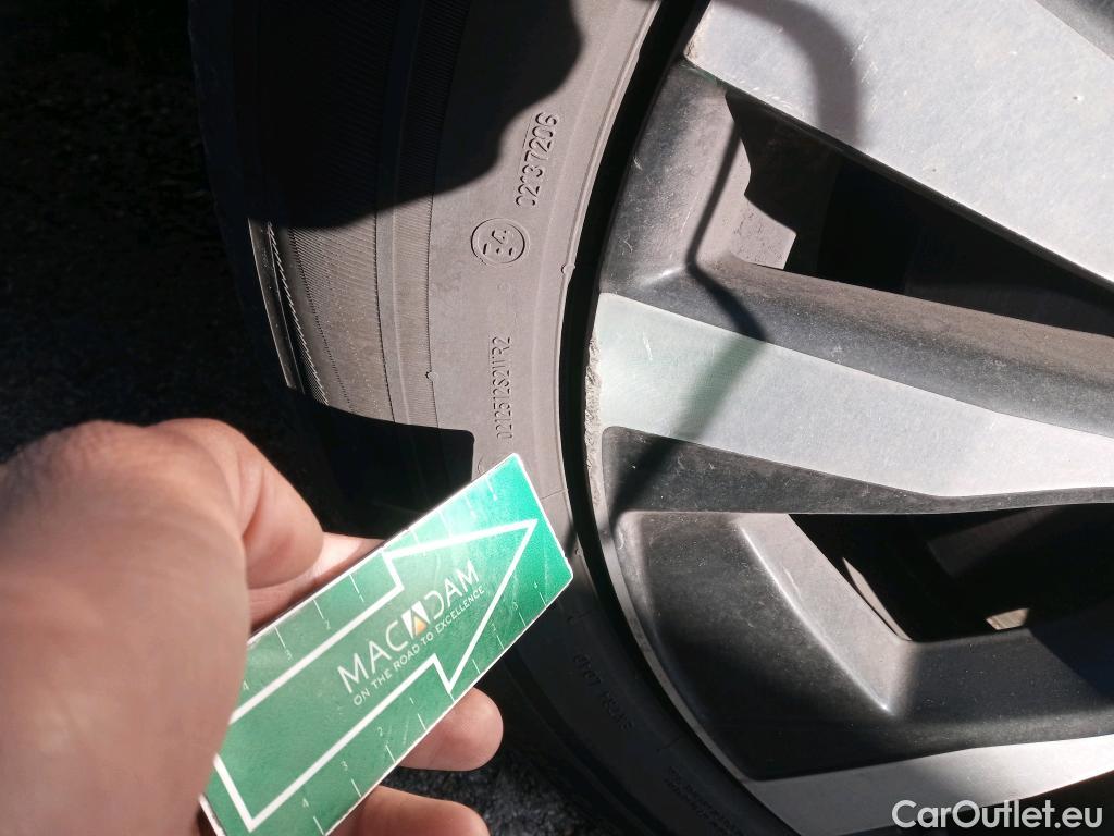  Volvo  XC60 VOLVO  / 2017 / 5P / todoterreno 2.0 T6 AWD Recharge Inscription Exp Auto #1