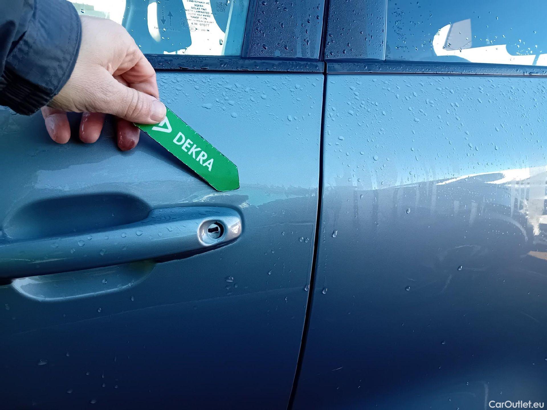  Ford  Kuga FORD  / 2019 / 5P / todoterreno ST-Line X 2.5 Duratec FHEV Auto #13