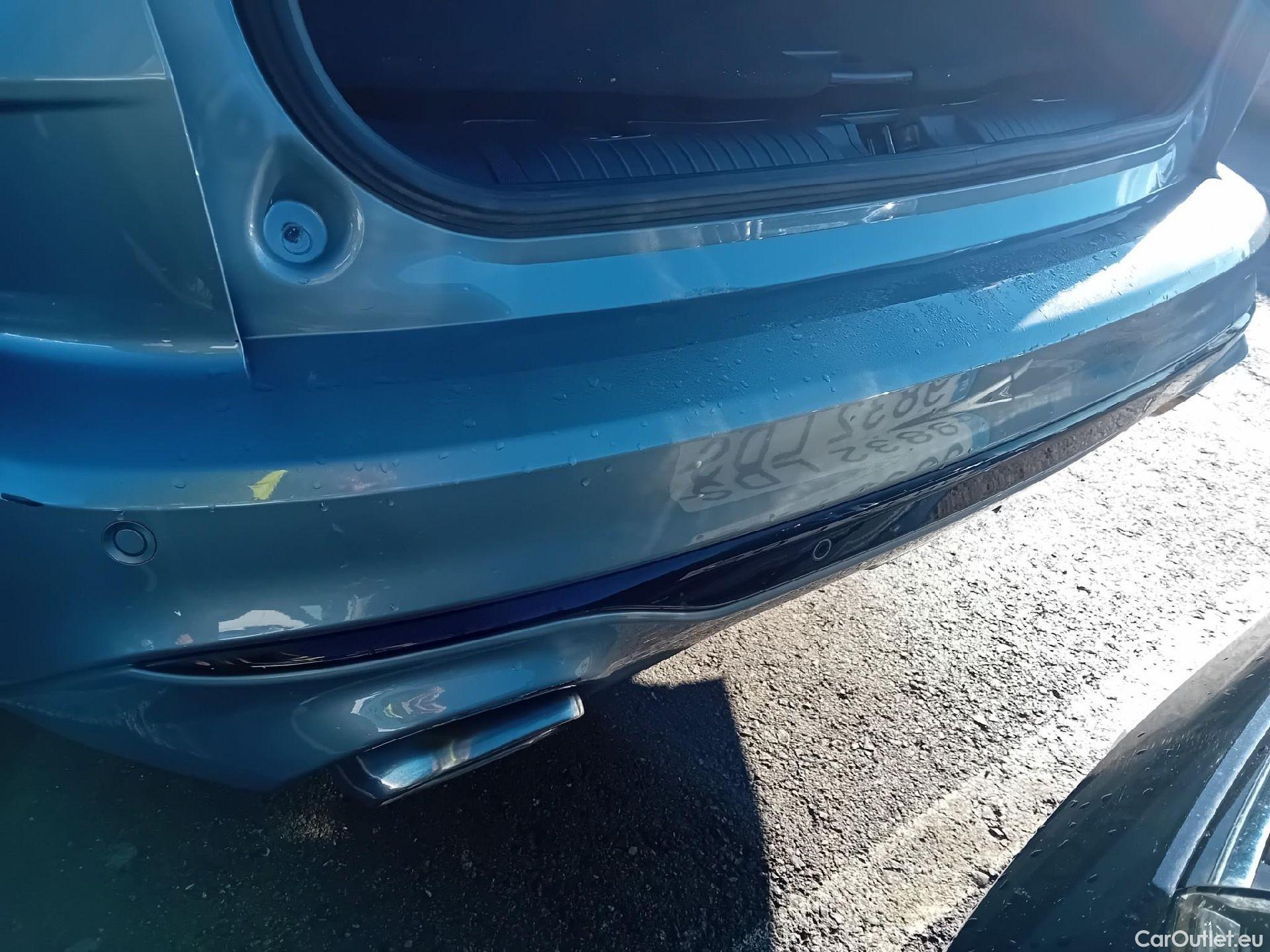  Ford  Kuga FORD  / 2019 / 5P / todoterreno ST-Line X 2.5 Duratec FHEV Auto #29