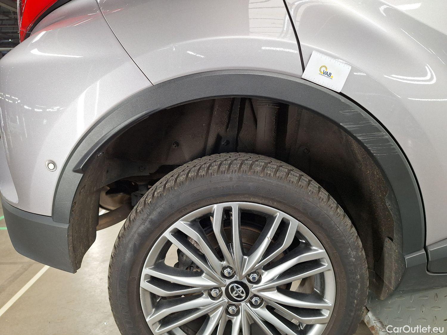  Toyota  C-HR Toyota,  '16, Toyota  1.8 VVT i-Hybrid C-Hic Mono-Tone E-CVT #13