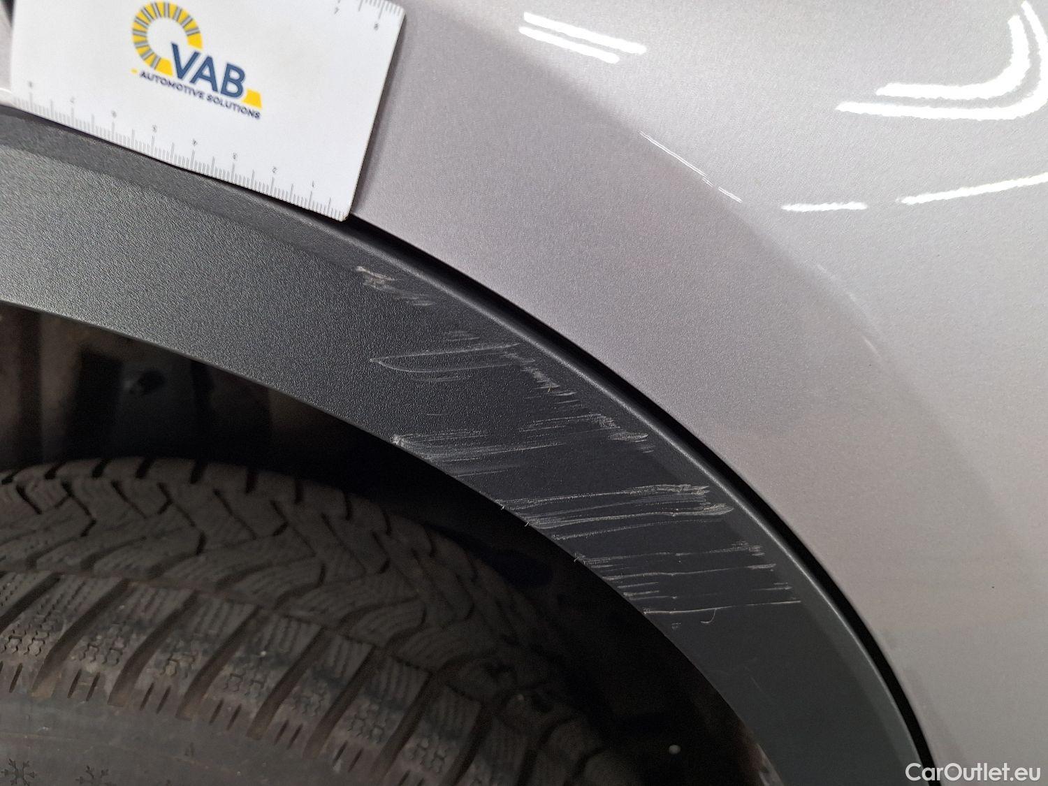  Toyota  C-HR Toyota,  '16, Toyota  1.8 VVT i-Hybrid C-Hic Mono-Tone E-CVT #14