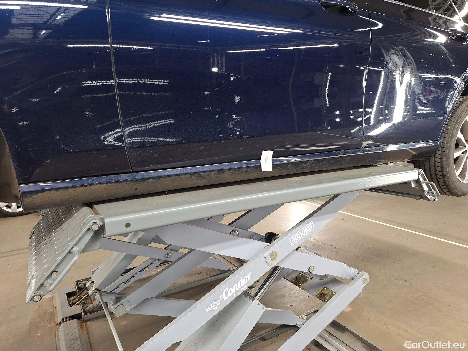  Mercedes  E-Klasse Mercedes, E-Class Break FL'20, Mercedes-Benz  Break E 200d Business Solut #24