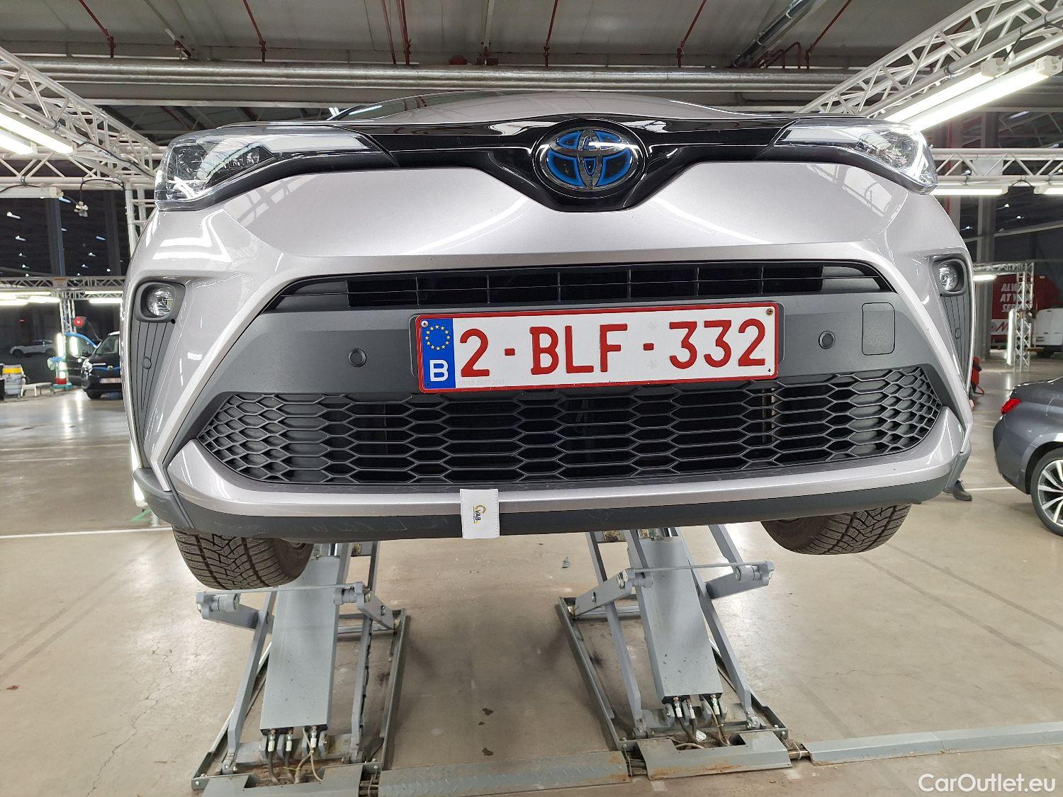  Toyota  C-HR Toyota,  '16, Toyota  1.8 VVT i-Hybrid C-Hic Mono-Tone E-CVT #1