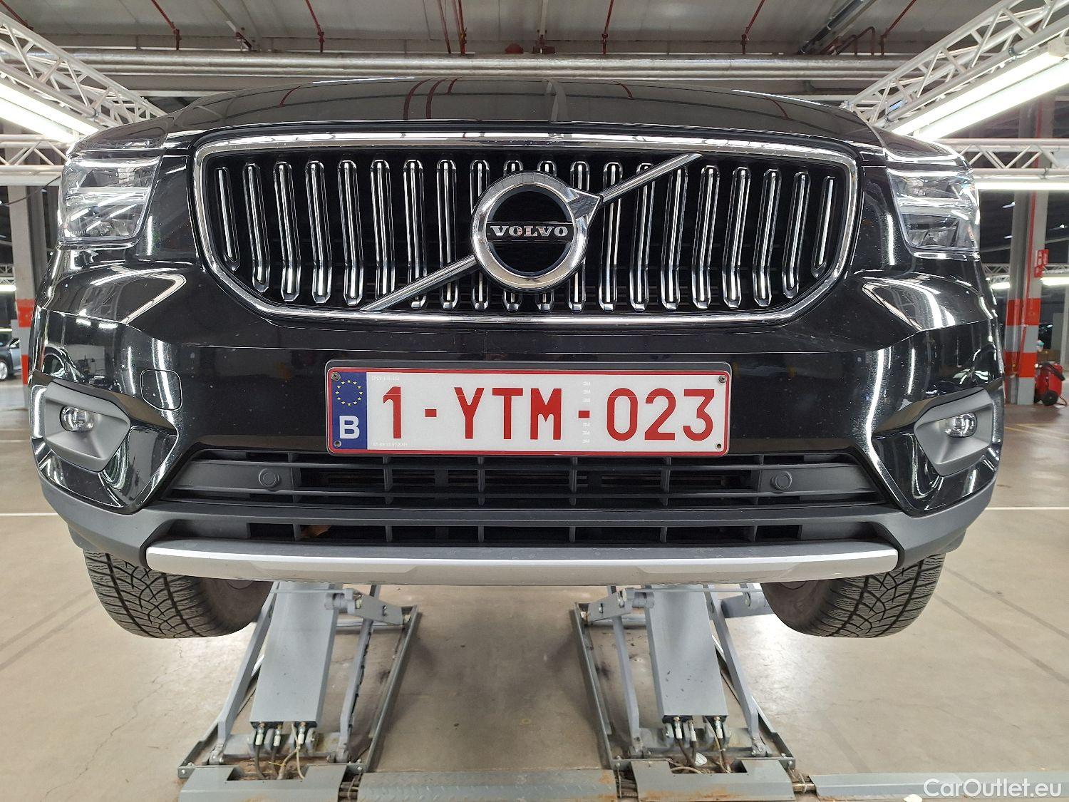  Volvo  XC 40 Volvo, XC40 '17, Volvo XC40 T5 Recharge Geartronic Inscription Expr #1