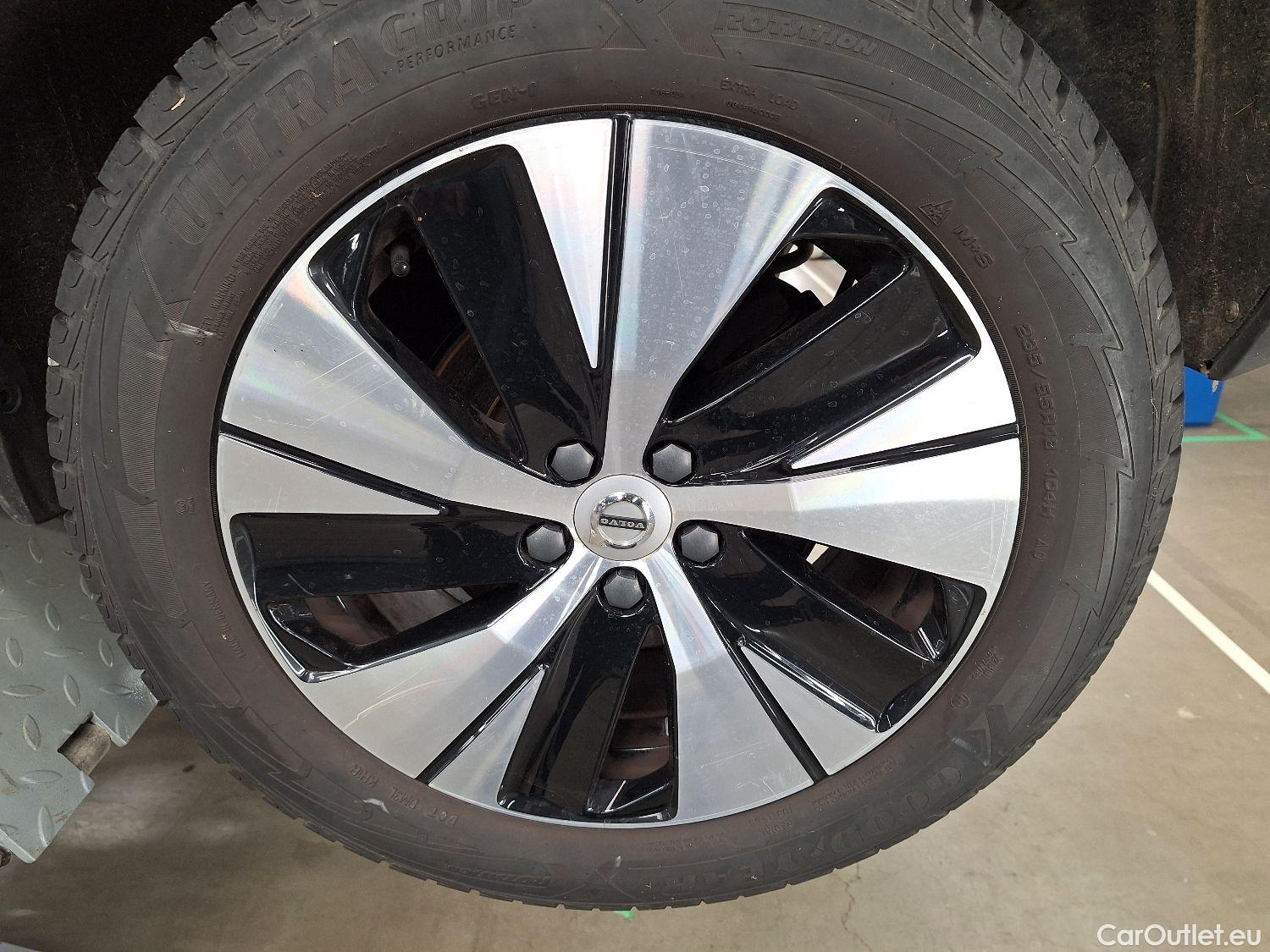  Volvo  XC 40 Volvo, XC40 '17, Volvo XC40 T5 Recharge Geartronic Inscription Expr #10