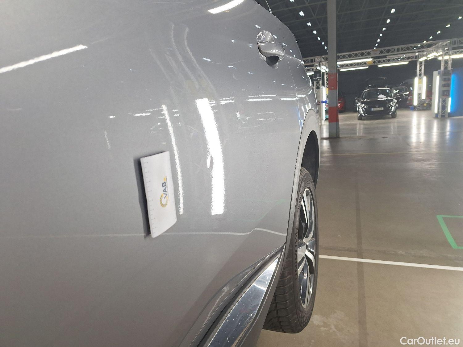  Peugeot  5008 Peugeot,  '16, Peugeot  1.5 BlueHDi 96kW S&S EAT8 GT Line 5d 7pl #30