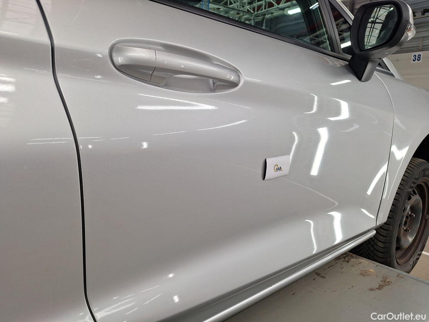  Ford  Fiesta Ford,  '17, Ford  1.1i 52kW Business Class 5d #3