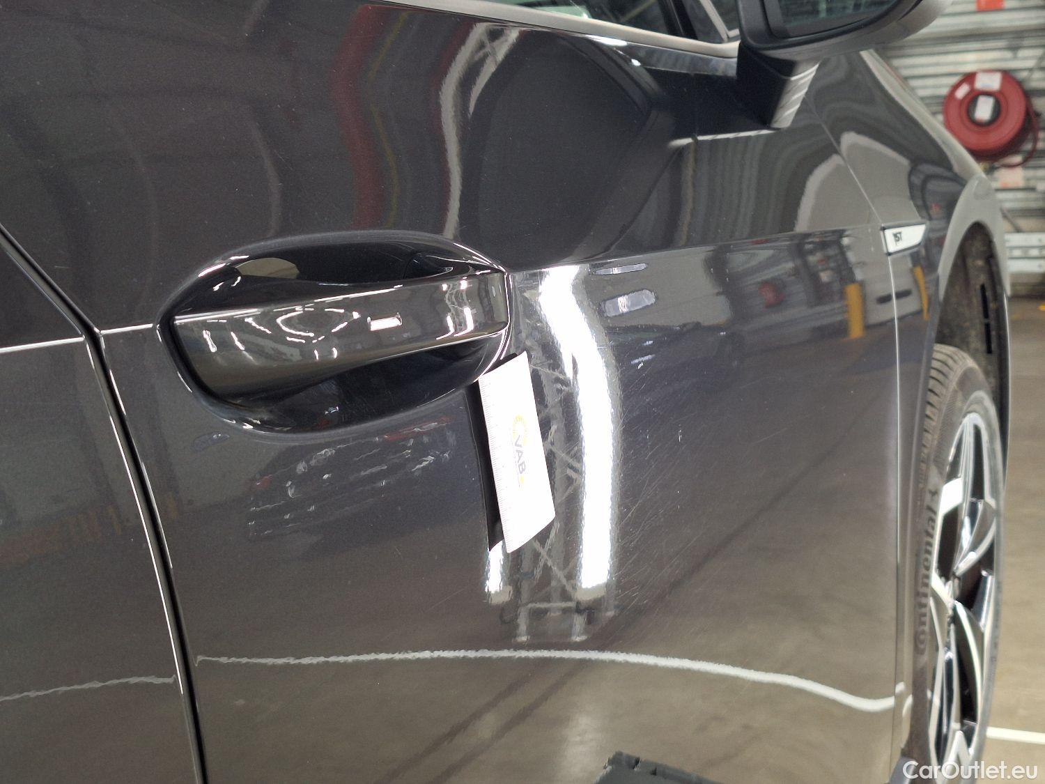  Volkswagen  ID.3 VW,  '20 BEV, Volkswagen   1ST Plus 5d #13