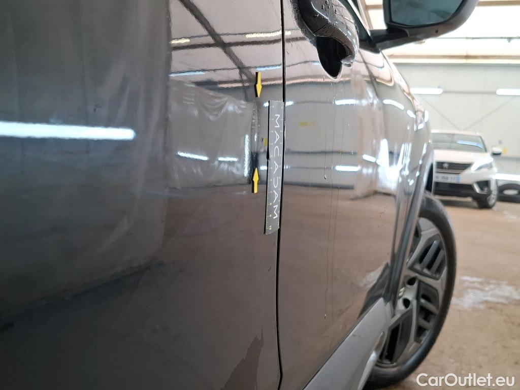  Citroen  C4 CITROEN  X / 2022 / 4P / Berline PureTech 130 S&S EAT8 Feel Pack #8