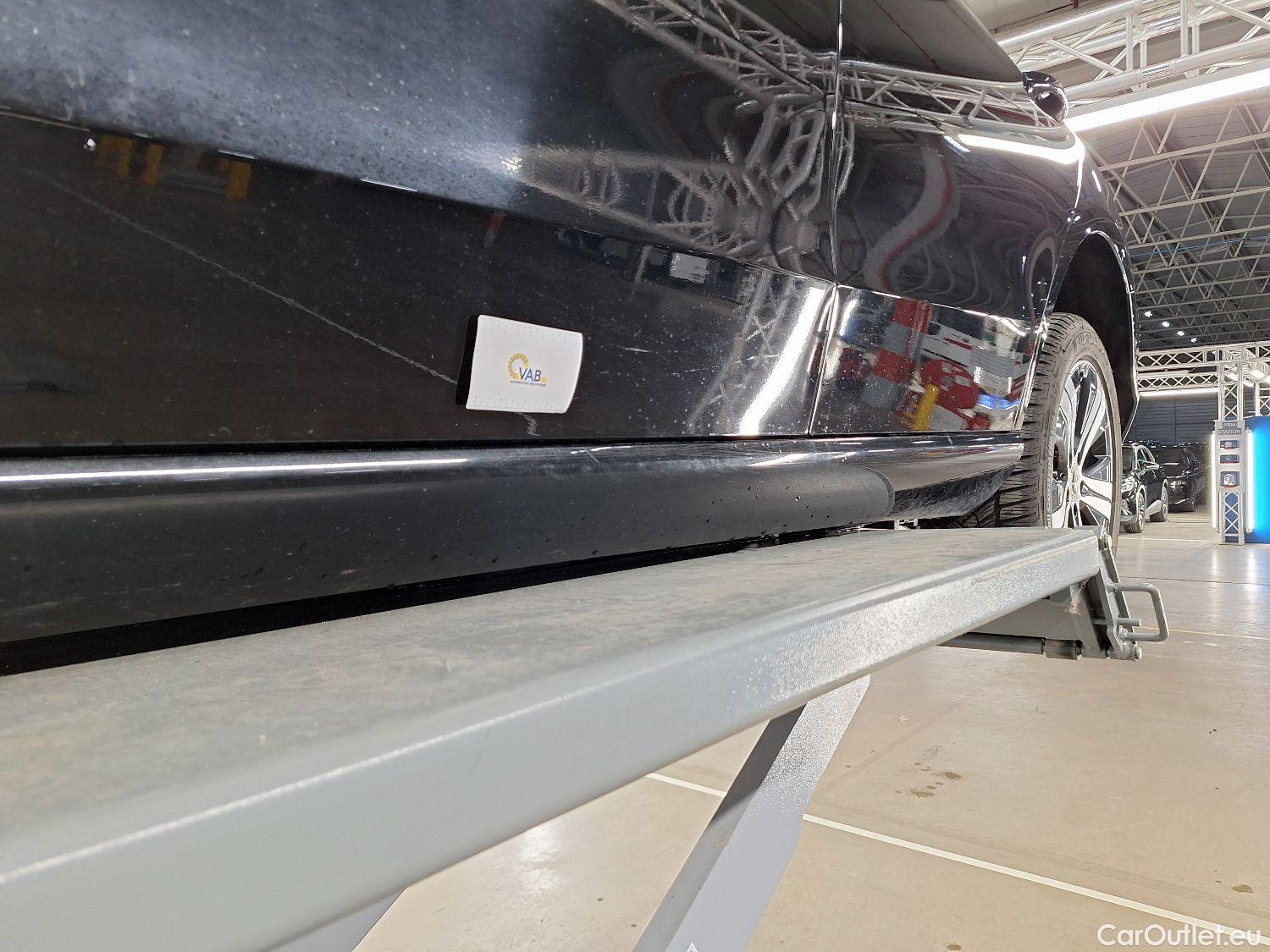  Mercedes  C-Klasse Mercedes, C-Class Break '21, Mercedes-Benz  Break C 200d Luxury Line 5d #13