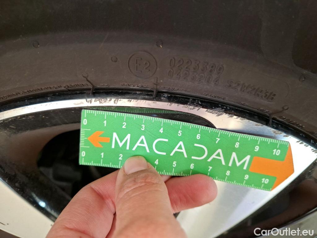  Citroen  C3  Shine Business 1.2 PureTech 110CV BVM6 E6d #5