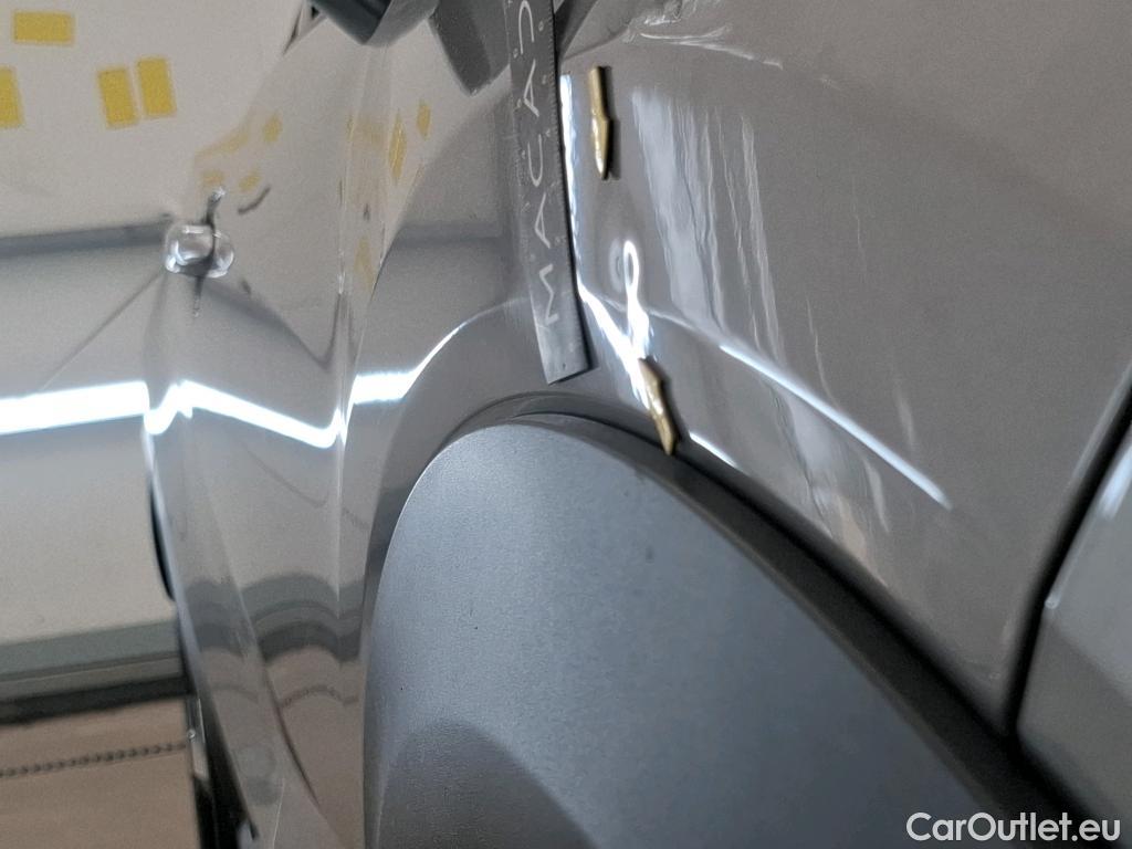  Nissan  Juke NISSAN  / 2019 / 5P / Crossover Hybrid 145 Tekna #15