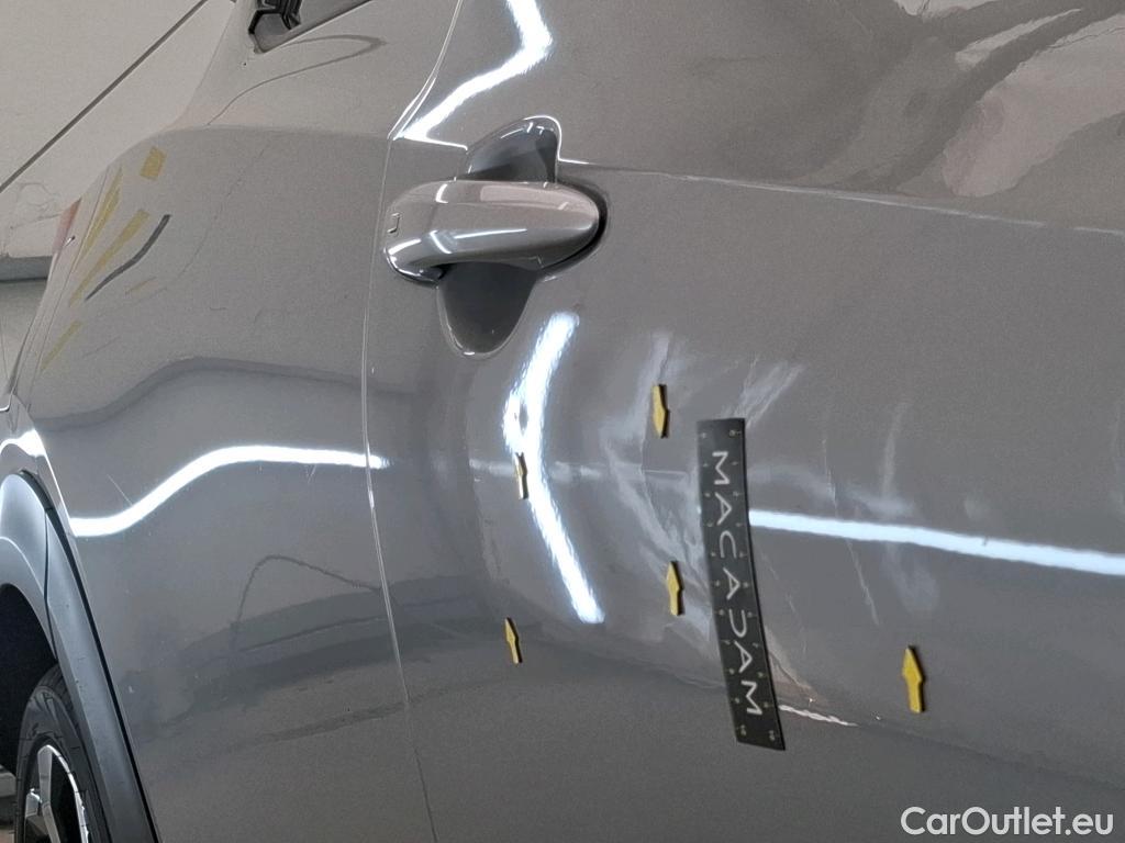  Nissan  Juke NISSAN  / 2019 / 5P / Crossover Hybrid 145 Tekna #11