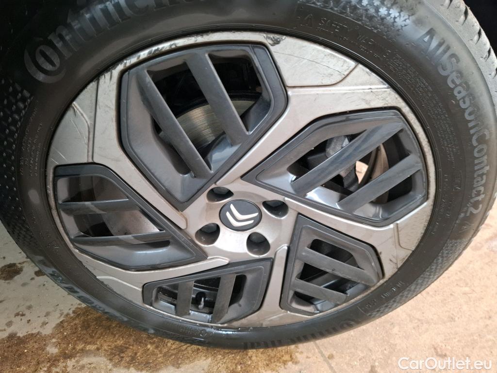  Citroen  C4 CITROEN  X / 2022 / 4P / Berline PureTech 130 S&S EAT8 Feel Pack #24