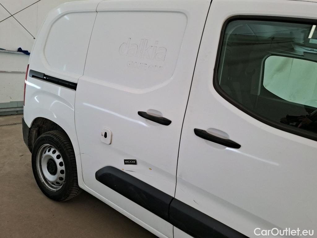  Citroen  Berlingo  Fourgon Driver M 1000 1.5 BlueHDi 100CV BVM5 E6dT #1