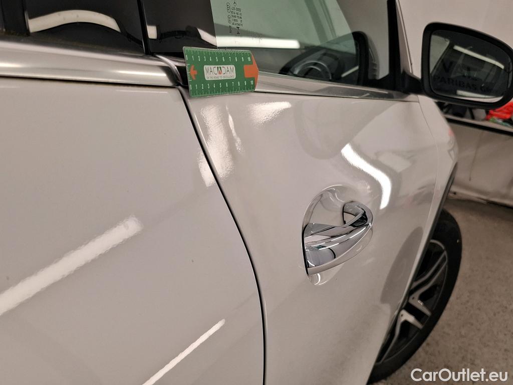  Mercedes  GLA MERCEDES-BENZ  / 2020 / 5P / SUV 1.3  200 PROGRESSIVE LINE DCT #5