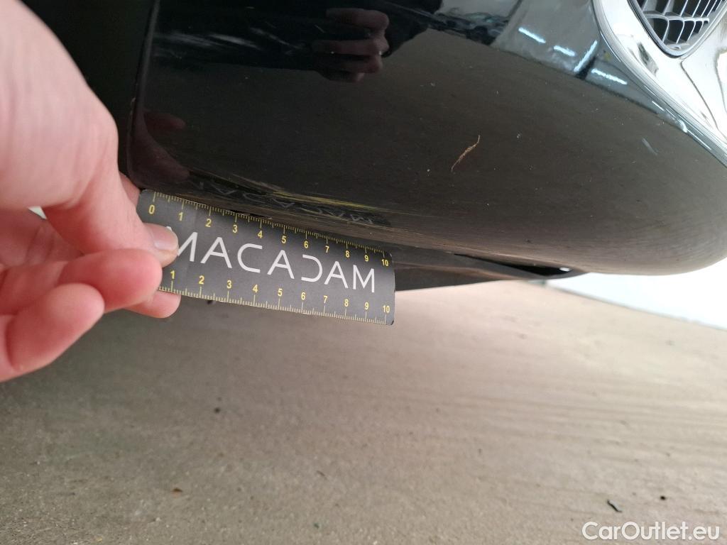  Mercedes  A-Klasse MERCEDES-BENZ Classe A Compact / 2018 / 5P / Berline A 250 e Progressive Line 8G-DCT #31