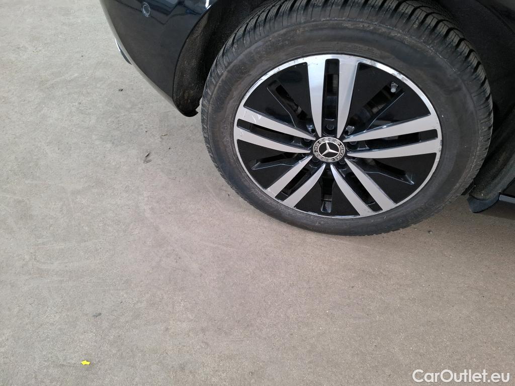  Mercedes  A-Klasse MERCEDES-BENZ Classe A Compact / 2018 / 5P / Berline A 250 e Progressive Line 8G-DCT #14