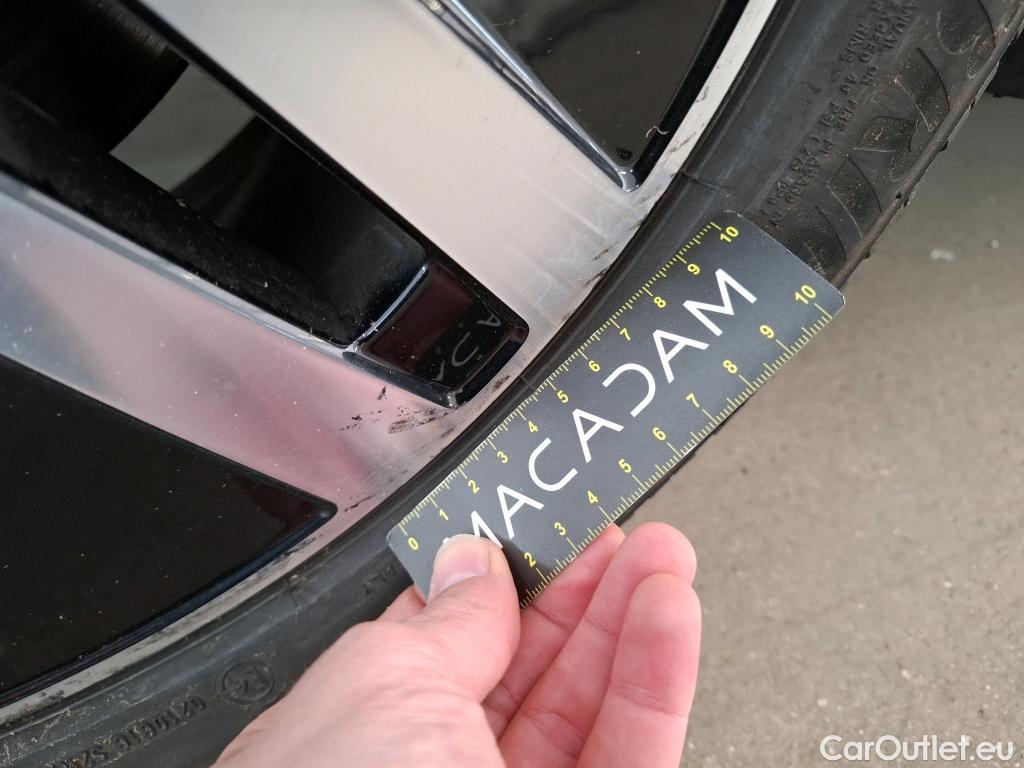  Mercedes  A-Klasse MERCEDES-BENZ Classe A Compact / 2018 / 5P / Berline A 250 e Progressive Line 8G-DCT #20