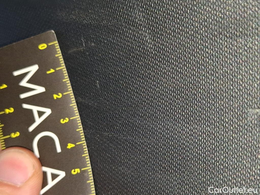  Ford  Kuga FORD  / 2019 / 5P / SUV 2.5 Duratec 225 ch PHEV eCVT St Line X #8