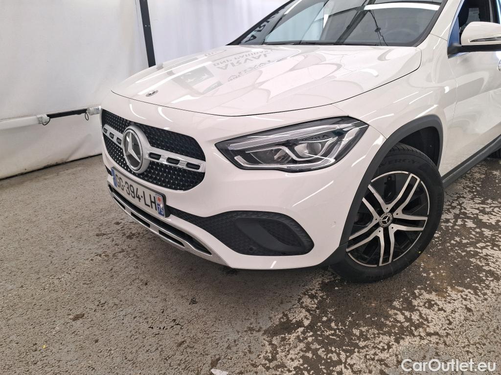  Mercedes  GLA MERCEDES-BENZ  / 2020 / 5P / SUV 1.3  200 PROGRESSIVE LINE DCT #8