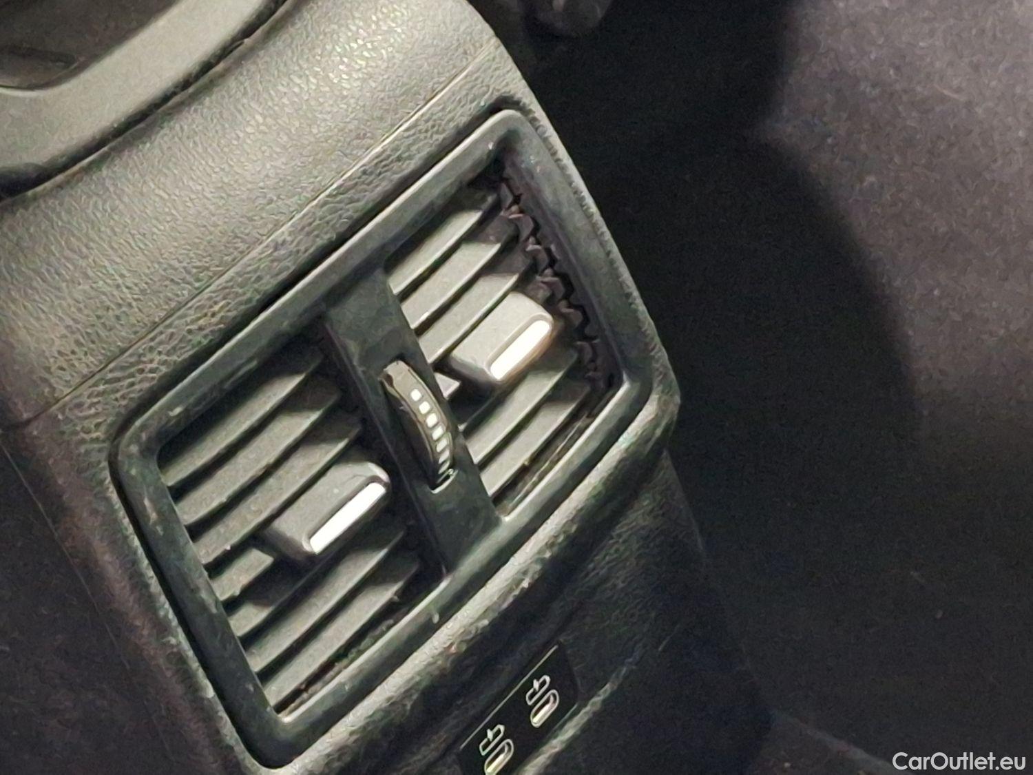  Bmw  X1 BMW,  FL'19 PHEV, BMW  xDrive25e (162 kW) 5d #45