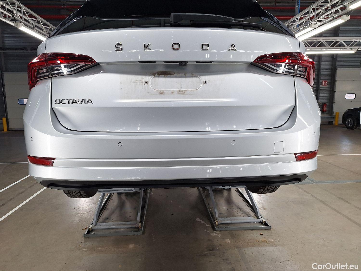  Skoda  Octavia Skoda,  Combi '20, Skoda  Combi 2.0 CRTDI 85kW Ambition 5d #26