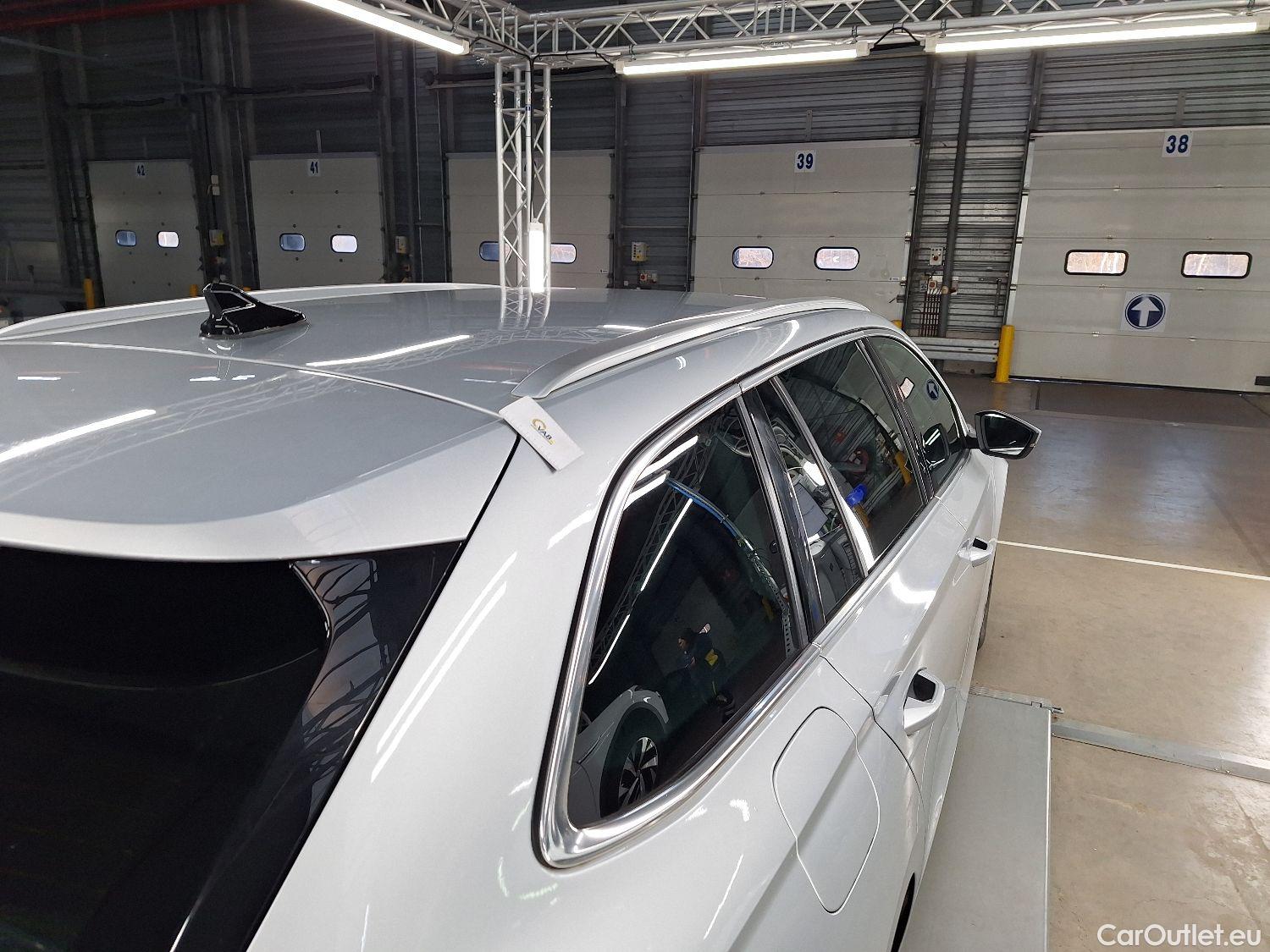  Skoda  Octavia Skoda,  Combi '20, Skoda  Combi 2.0 CRTDI 85kW Ambition 5d #32