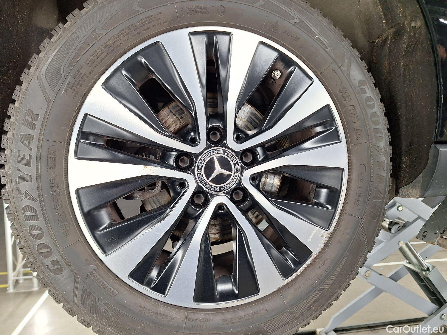  Mercedes  A-Klasse Mercedes, A-Class '18, Mercedes-Benz  A 180 d DCT Business Soluti #1