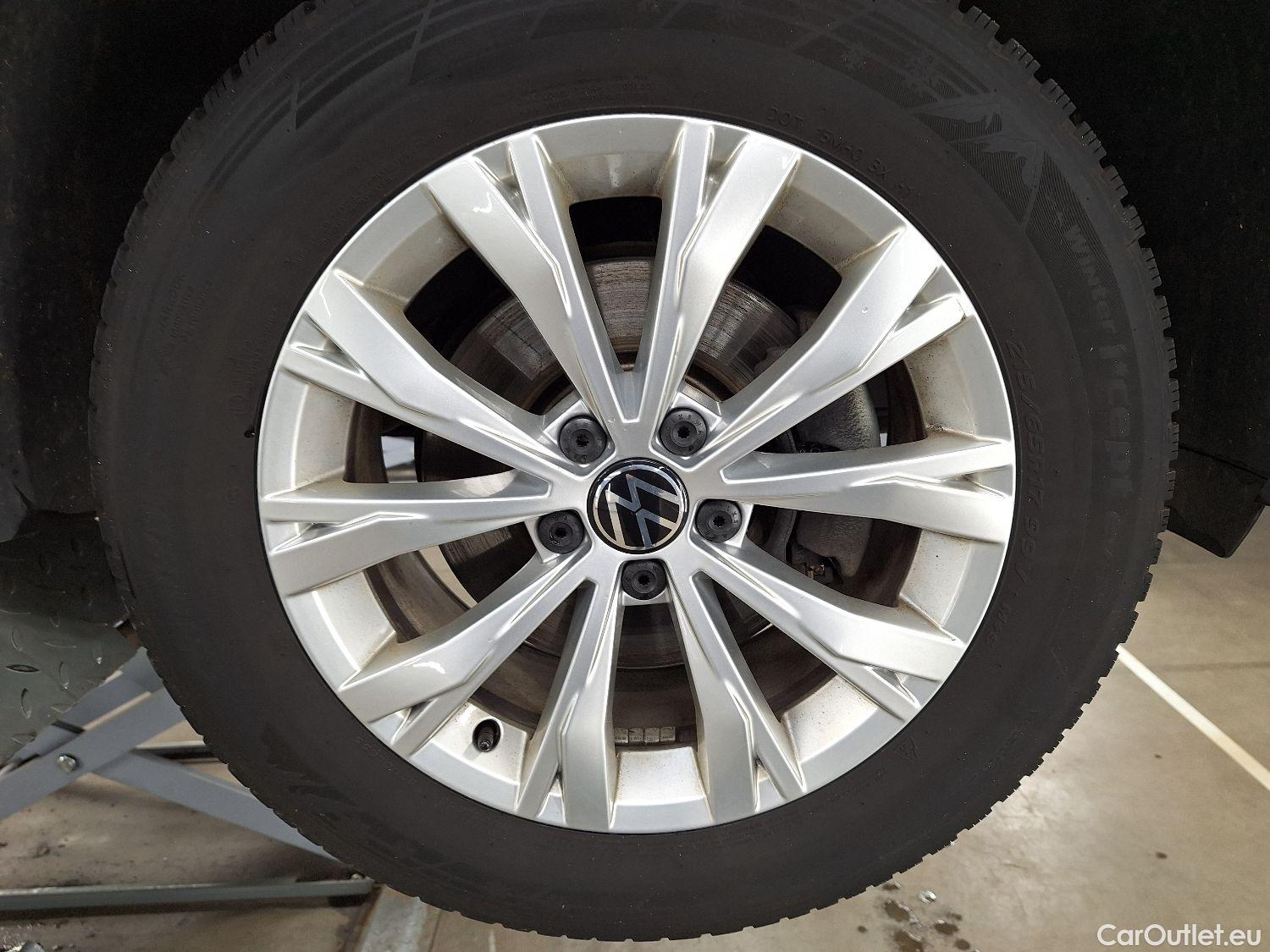  Volkswagen  Tiguan VW,  FL'20, Volkswagen  1.5 TSI 110kW Life 5d #8