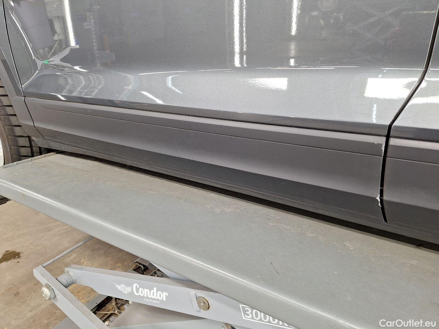  Volkswagen  T-ROC VW,  '17, Volkswagen  2.0 TDI 85kW 5d #4