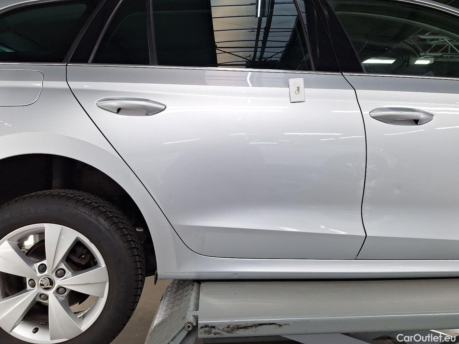  Skoda  Octavia Skoda,  Combi '20, Skoda  Combi 2.0 CRTDI 85kW Ambition 5d #20