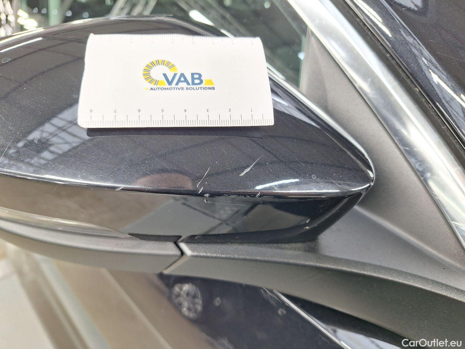  Volkswagen  T-ROC VW,  '17, Volkswagen  2.0 TDI 85kW Active 5d #36