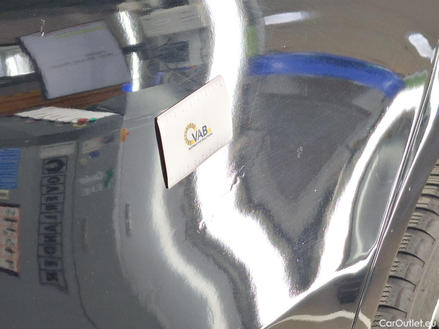  Mercedes  A-Klasse Mercedes, A-Class Berline '18, Mercedes-Benz  Limousine A 180d Business S #69