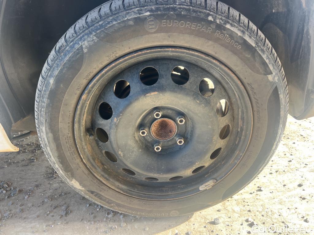  Citroen  Berlingo CITROEN  / 2018 / 4P / combi Talla M BlueHDi 100 S&S LIVE PACK BUSINE #41