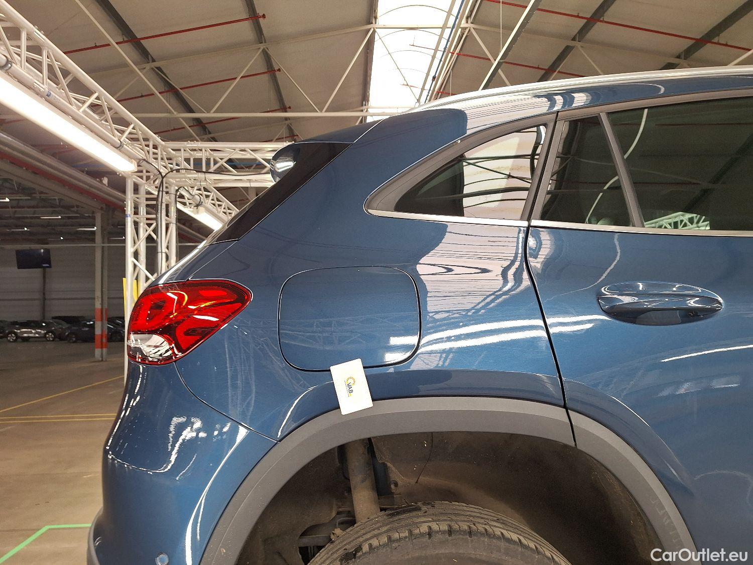  Mercedes  GLA Mercedes,  '20 PHEV, Mercedes-Benz   250e Business Solution 5d #7