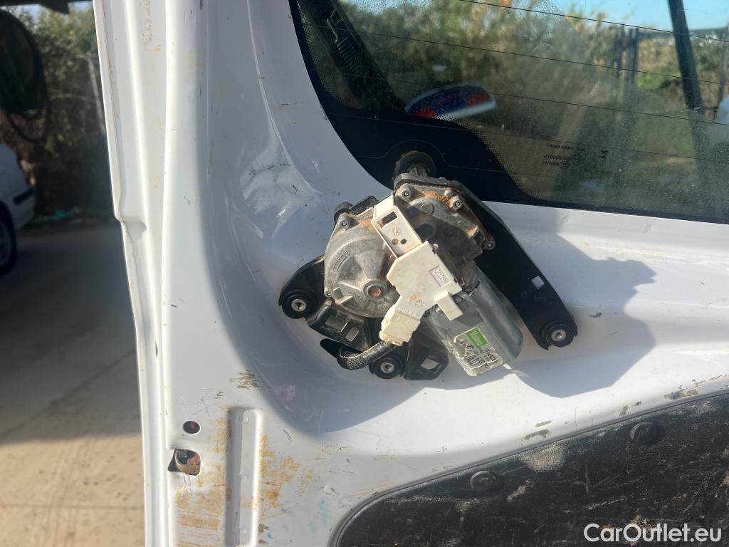  Citroen  Berlingo CITROEN  / 2018 / 4P / combi Talla M BlueHDi 100 S&S LIVE PACK BUSINE #37