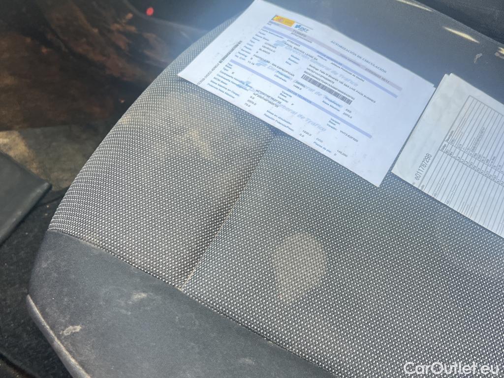  Citroen  Berlingo CITROEN  / 2018 / 4P / combi Talla M BlueHDi 100 S&S LIVE PACK BUSINE #26