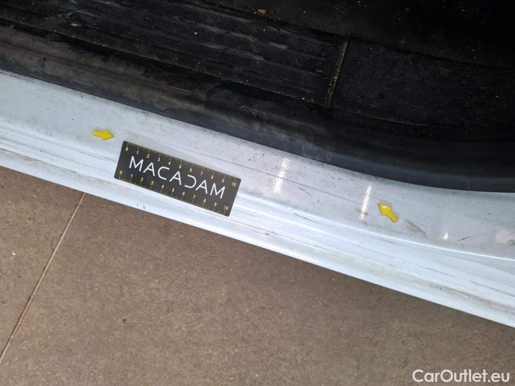  Renault  Kangoo RENAULT  / 2021 / 4P / Fourgonnette Extra - Blue dCi95 Sésame Ouvre Toi #87