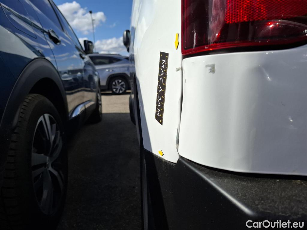  Citroen  Berlingo  Fourgon Driver M 1000 1.5 BlueHDi 100CV BVM5 E6dT #4