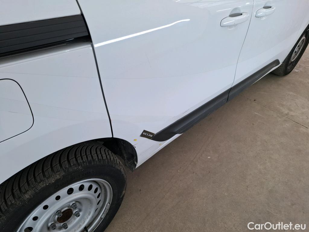  Renault  Kangoo RENAULT  / 2021 / 4P / Fourgonnette Extra - Blue dCi95 Sésame Ouvre Toi #103