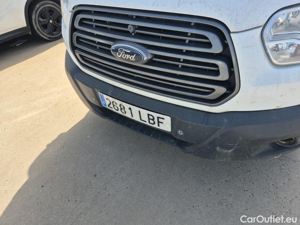  Ford  Transit FORD  / 2013 / 4P / furgón 350 96kW L3H2 Van Trend Delantera #58
