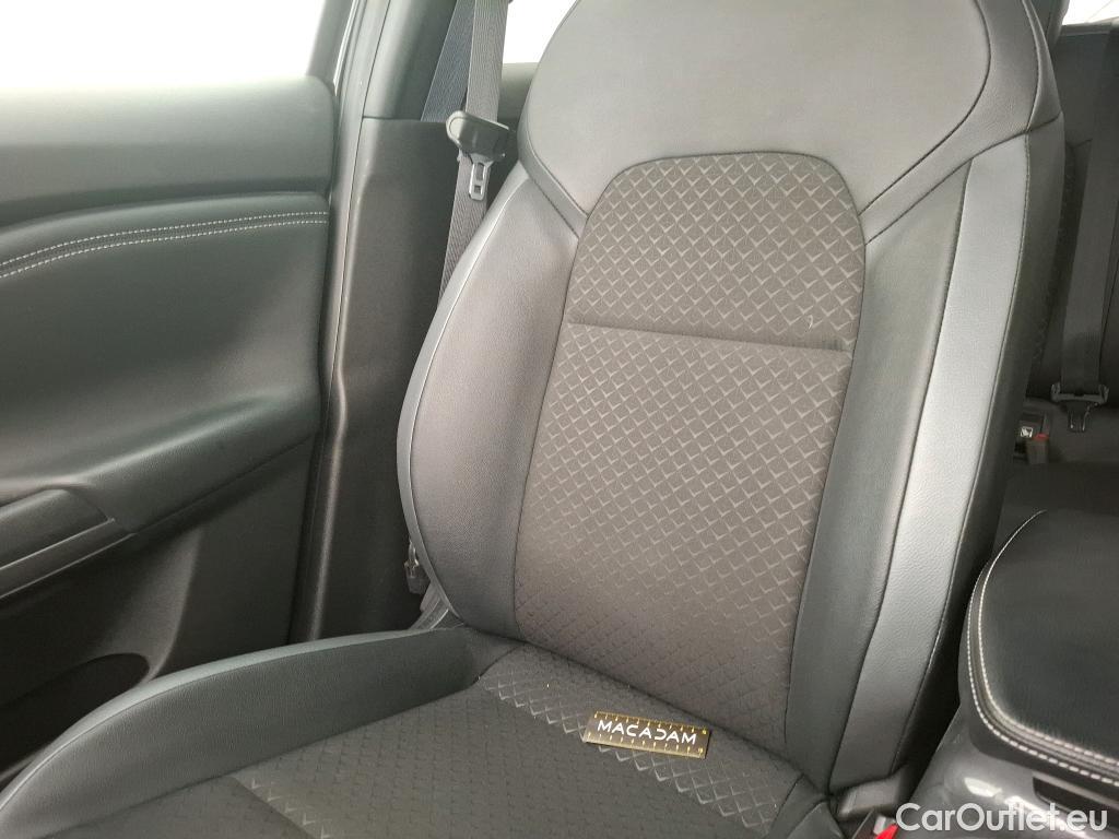  Nissan  Juke NISSAN  / 2019 / 5P / Crossover Hybrid 145 Business+ #33