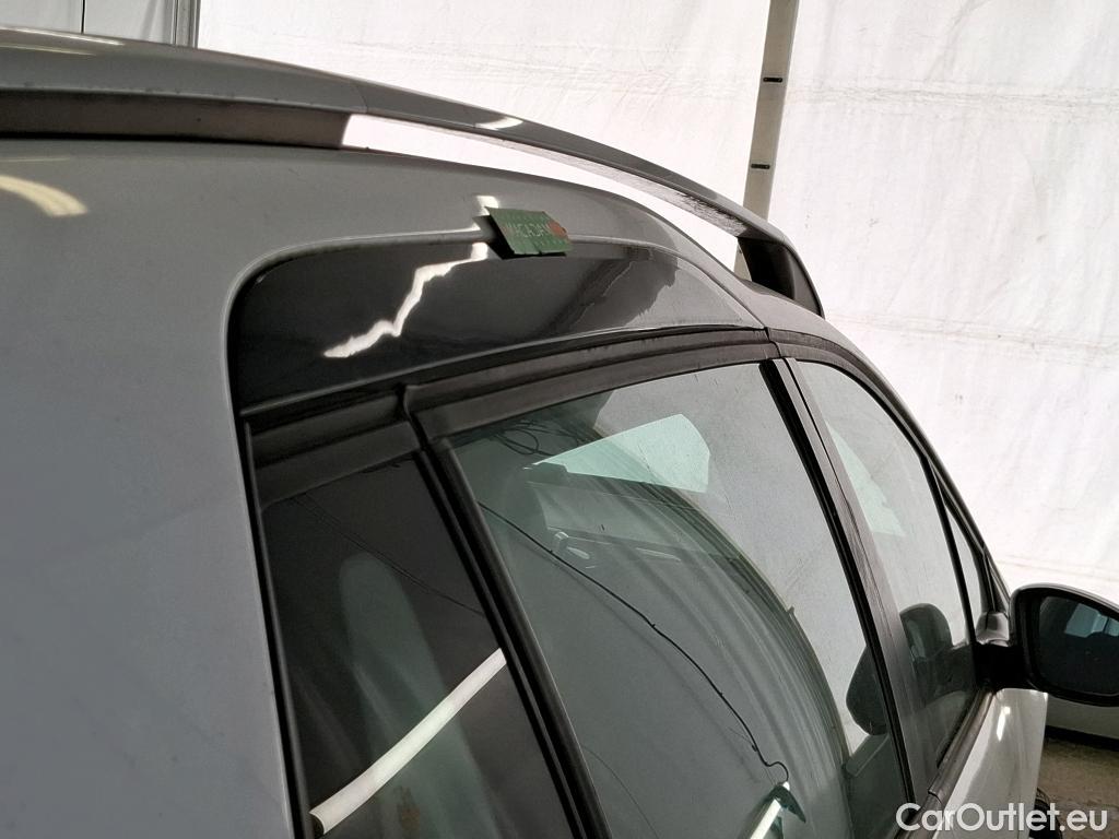  Peugeot  2008 PEUGEOT  5p Crossover BlueHDi 100 ¤6.c S&S ACTIVE BUSINESS #9