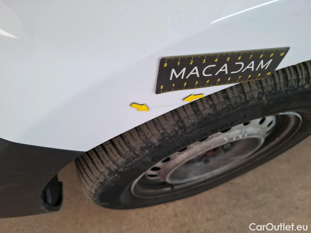  Renault  Kangoo RENAULT  / 2021 / 4P / Fourgonnette Extra - Blue dCi95 Sésame Ouvre Toi #89