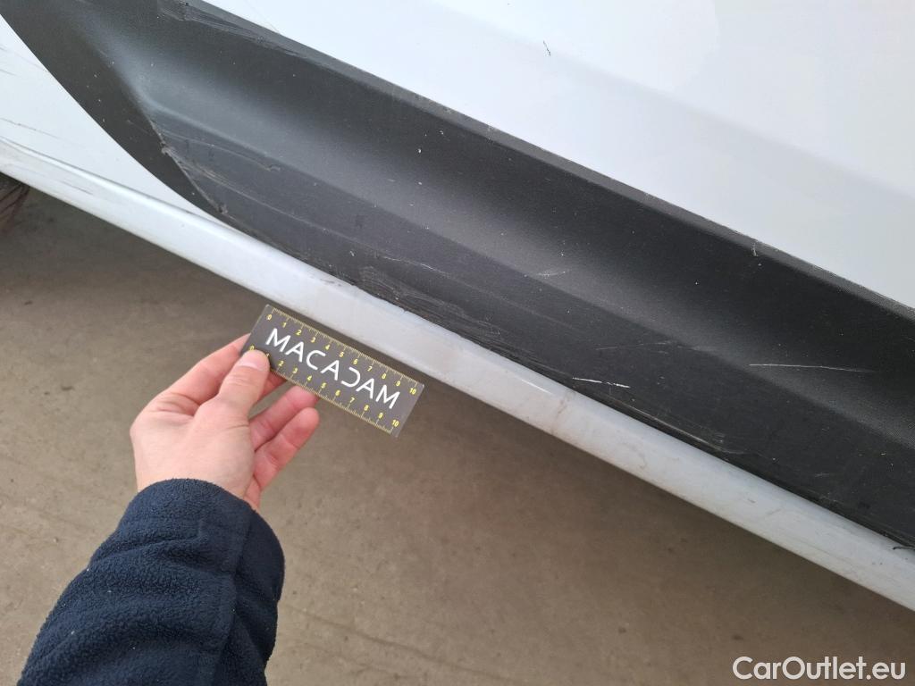  Renault  Kangoo RENAULT  / 2021 / 4P / Fourgonnette Extra - Blue dCi95 Sésame Ouvre Toi #42