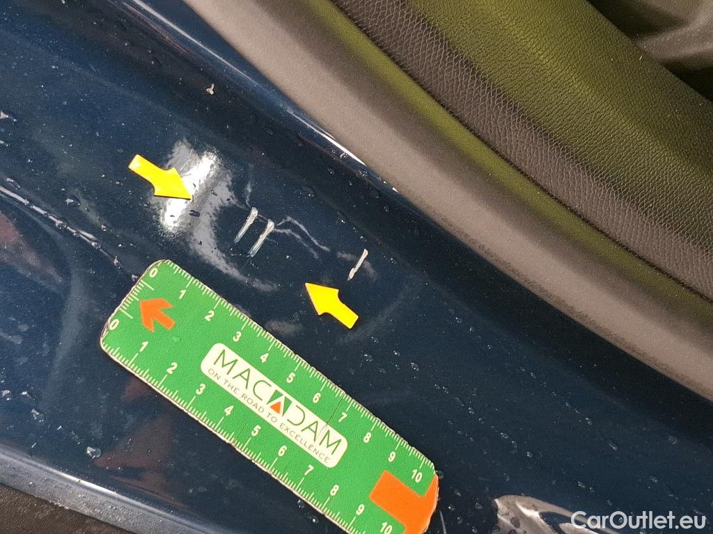  Peugeot  5008  Allure Pack 1.5 HDi 130CV BVA8 7 Sieges E6d #36