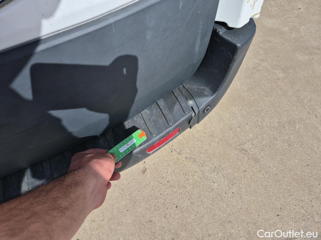  Ford  Transit FORD  / 2013 / 4P / furgón 350 96kW L3H2 Van Trend Delantera #27