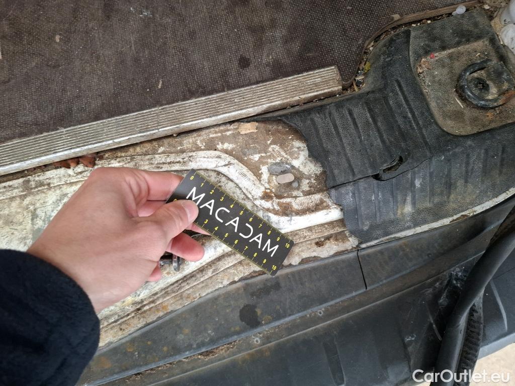  Renault  Kangoo RENAULT  / 2021 / 4P / Fourgonnette Extra - Blue dCi95 Sésame Ouvre Toi #61