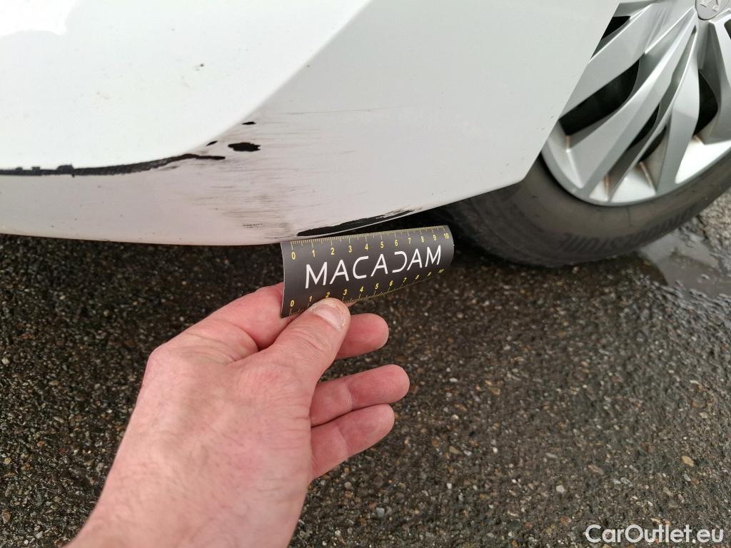  Peugeot  208  Premium 1.5 HDi 100CV BVM6 E6d #10